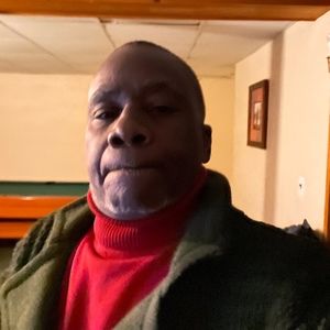 Meet your Posher, Ernest